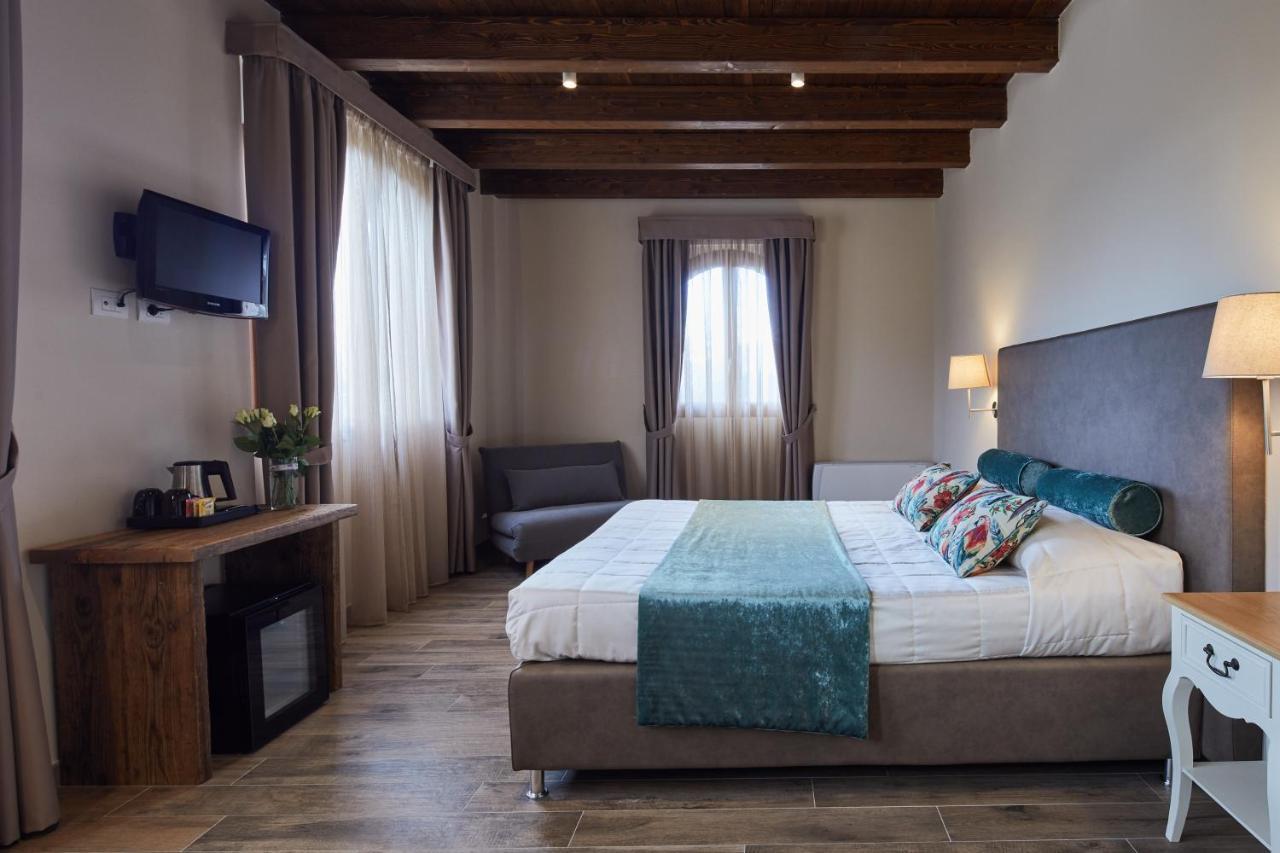Il Castelluccio Country Resort Restaurant & Spa Барберино ди Мугело Екстериор снимка