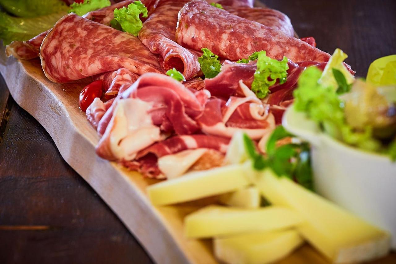 Il Castelluccio Country Resort Restaurant & Spa Барберино ди Мугело Екстериор снимка