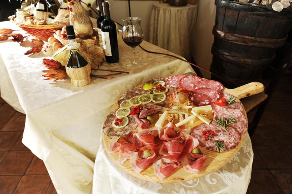 Il Castelluccio Country Resort Restaurant & Spa Барберино ди Мугело Екстериор снимка